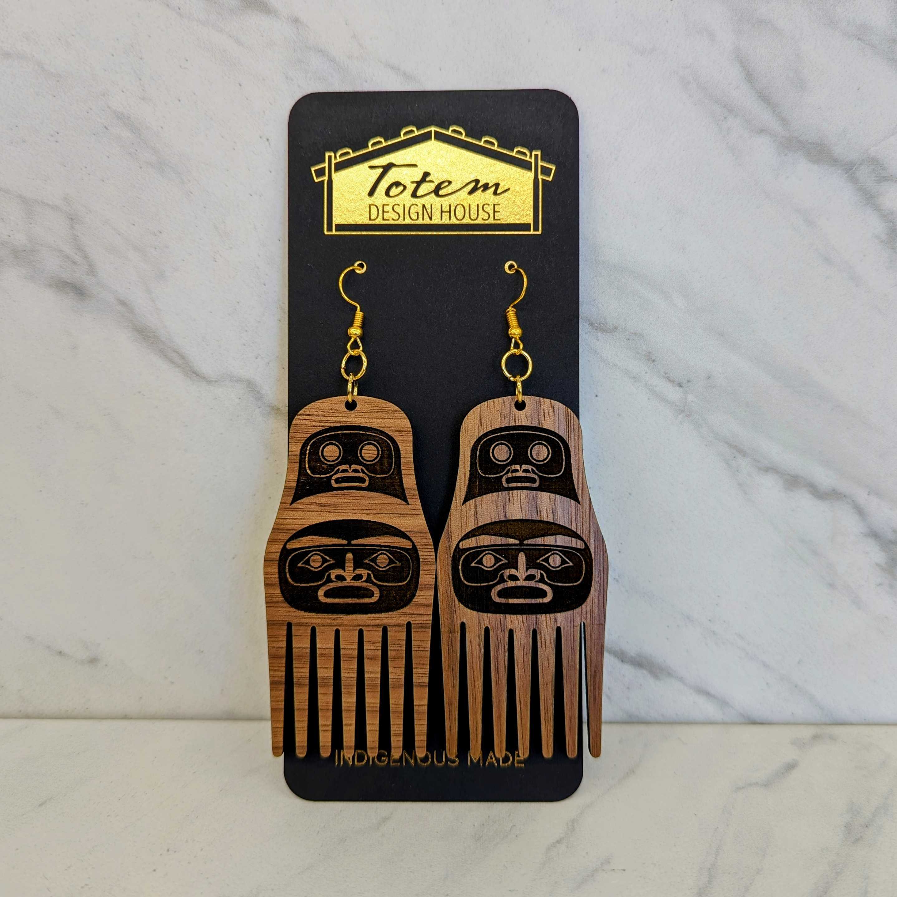 Close up up of comb earrings by indigenous artist acrylic 2